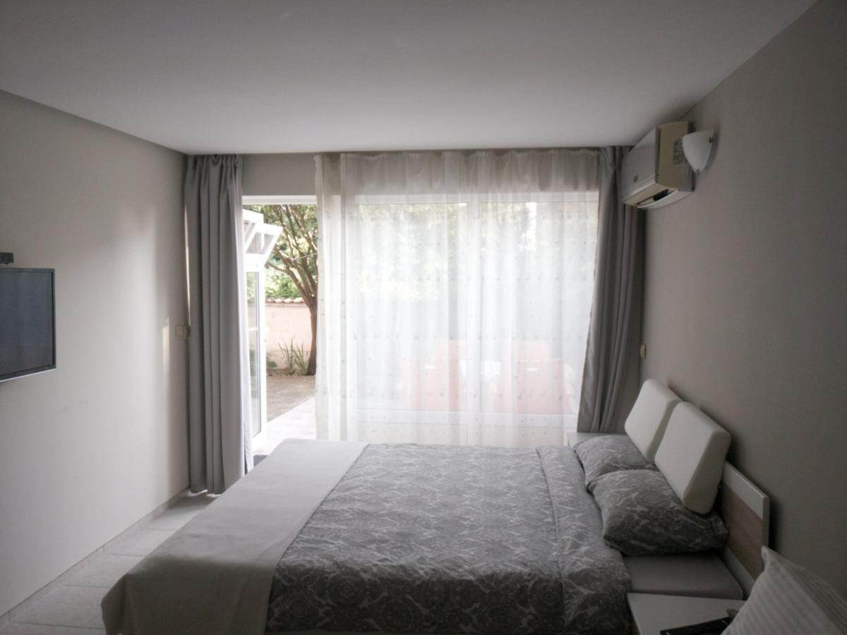Treti Mart North Apartment Primorsko Ngoại thất bức ảnh