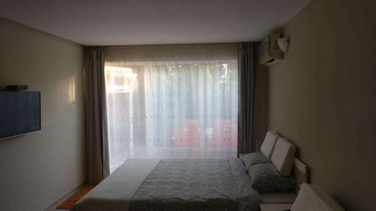 Treti Mart North Apartment Primorsko Ngoại thất bức ảnh